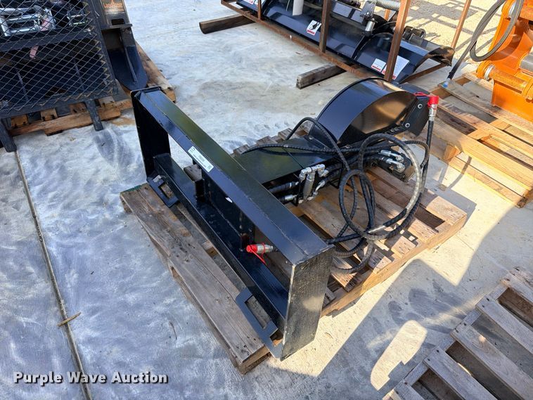 image for item FB8295 Giyi SG45 skid steer stump grinder
