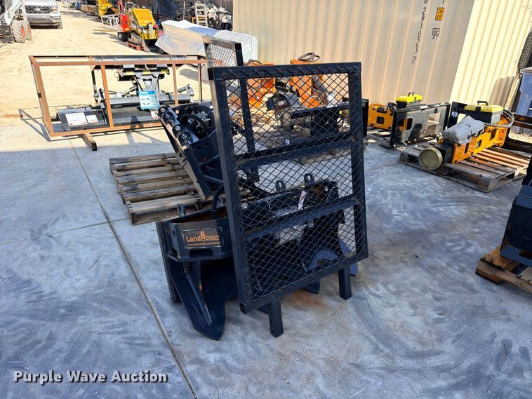 image for item FB8300 2025 LandHonor FW-13-15000G skid steer winch