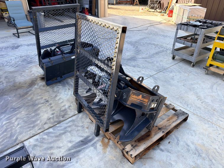 2025 LandHonor FW-13-15000G skid steer winch