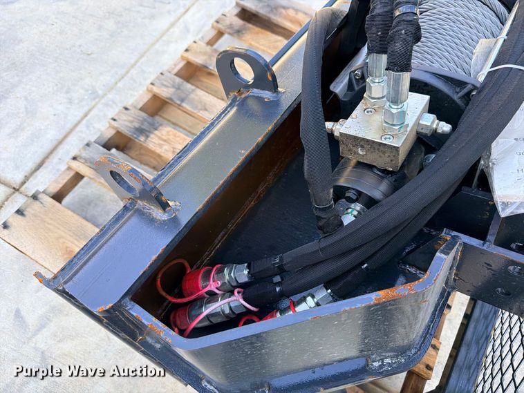 image for item FB8301 2025 LandHonor FW-13-15000G skid steer winch