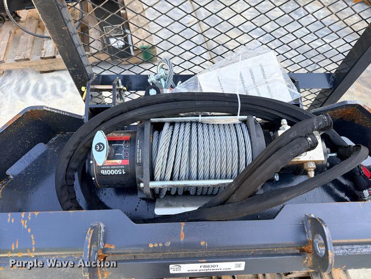 image for item FB8301 2025 LandHonor FW-13-15000G skid steer winch