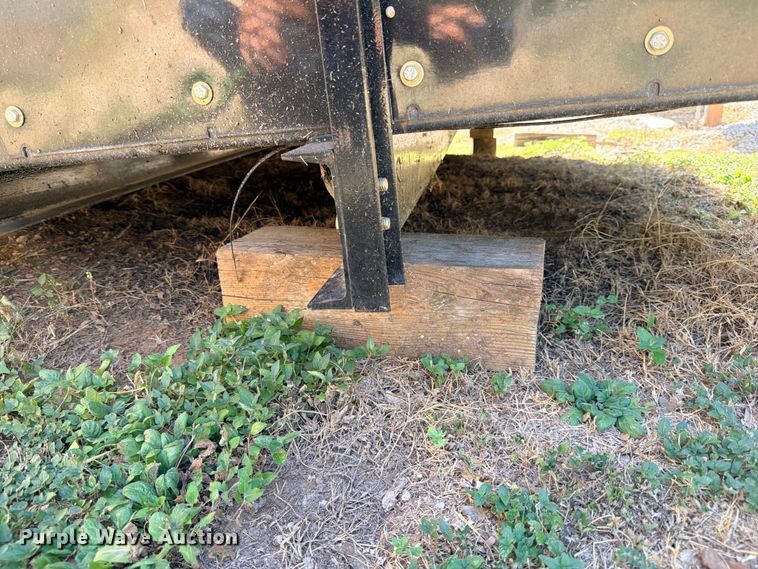 image for item FB8303 Bedrock pickup truck flatbed