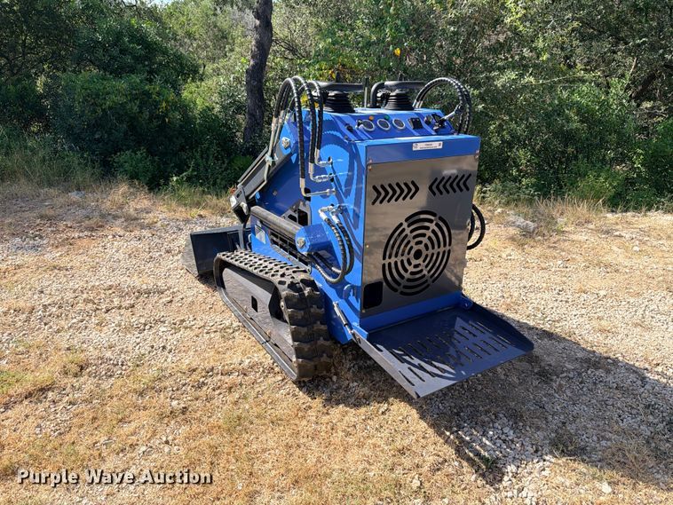 image for item FB8304 2026 ZJG ZJ-380 compact utility loader