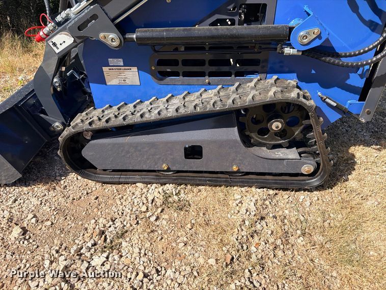 image for item FB8304 2026 ZJG ZJ-380 compact utility loader