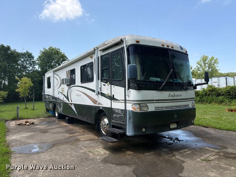 image for item FC3229 1999 Holiday Rambler Freightliner Xc Chassis RV