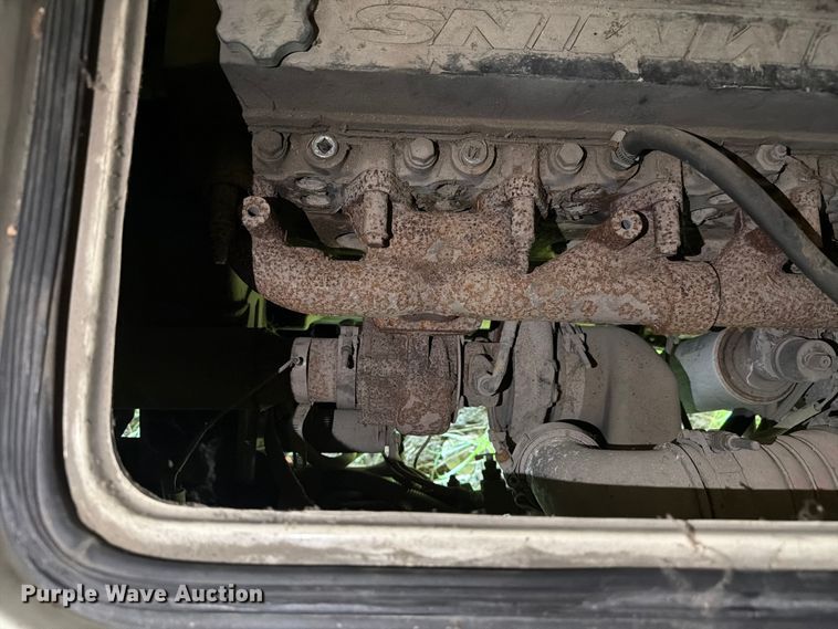 image for item FC3229 1999 Holiday Rambler Freightliner Xc Chassis RV