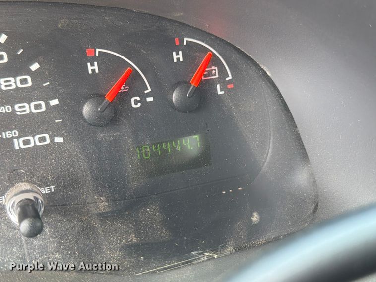 image for item FC3267 2005 Starcraft Ford E450 Super Duty shuttle bus