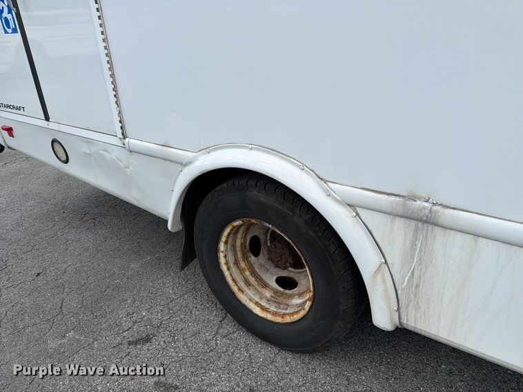 image for item FC3269 2017 Starcraft Ford E450 Super Duty shuttle bus