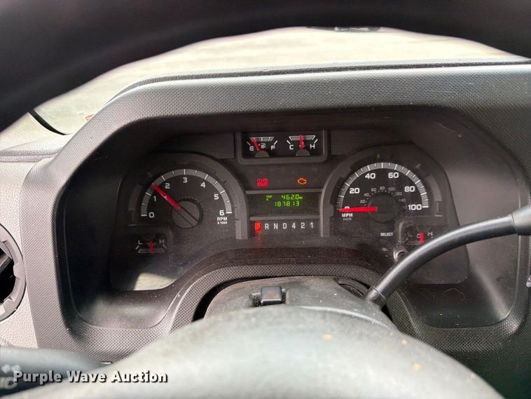 image for item FC3269 2017 Starcraft Ford E450 Super Duty shuttle bus