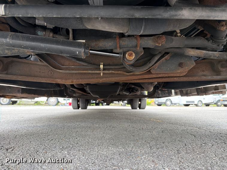 image for item FC3269 2017 Starcraft Ford E450 Super Duty shuttle bus