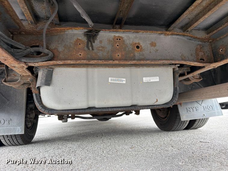 image for item FC3269 2017 Starcraft Ford E450 Super Duty shuttle bus