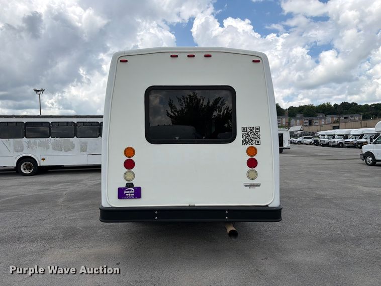 image for item FC3270 2013 Chevrolet Express shuttle bus