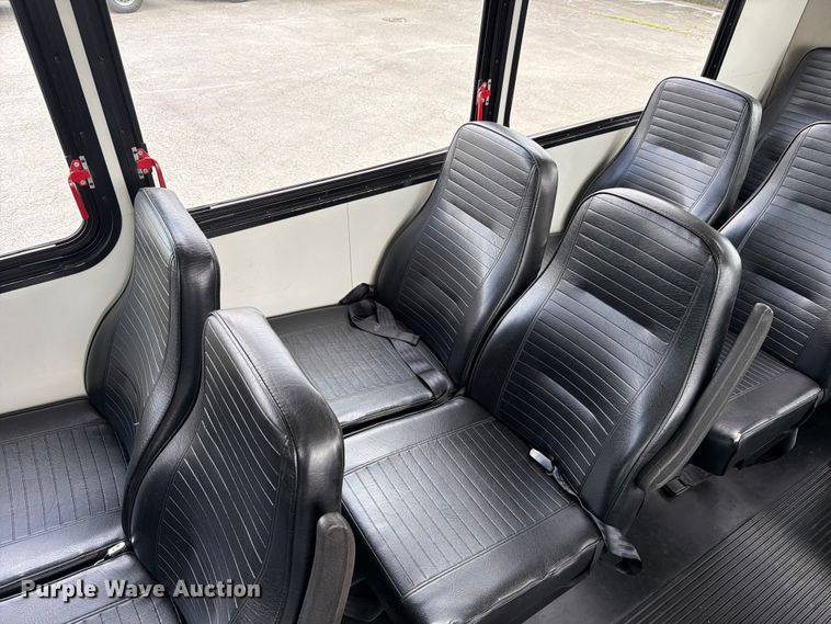 image for item FC3270 2013 Chevrolet Express shuttle bus