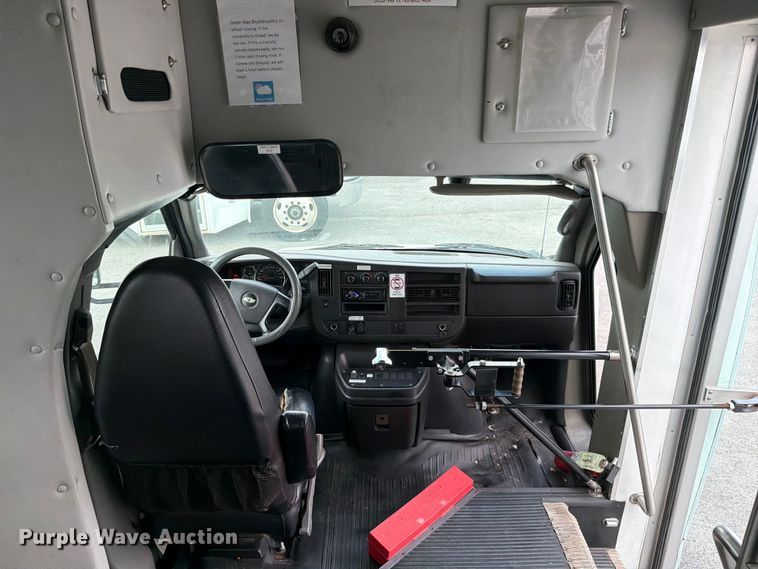 image for item FC3270 2013 Chevrolet Express shuttle bus