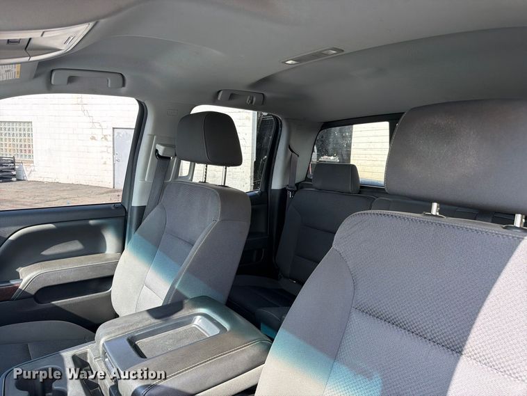 image for item FC3322 2017 GMC Sierra 1500 Crew Cab pickup truck