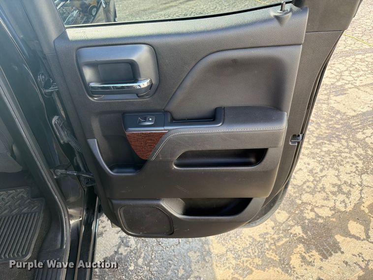 image for item FC3322 2017 GMC Sierra 1500 Crew Cab pickup truck