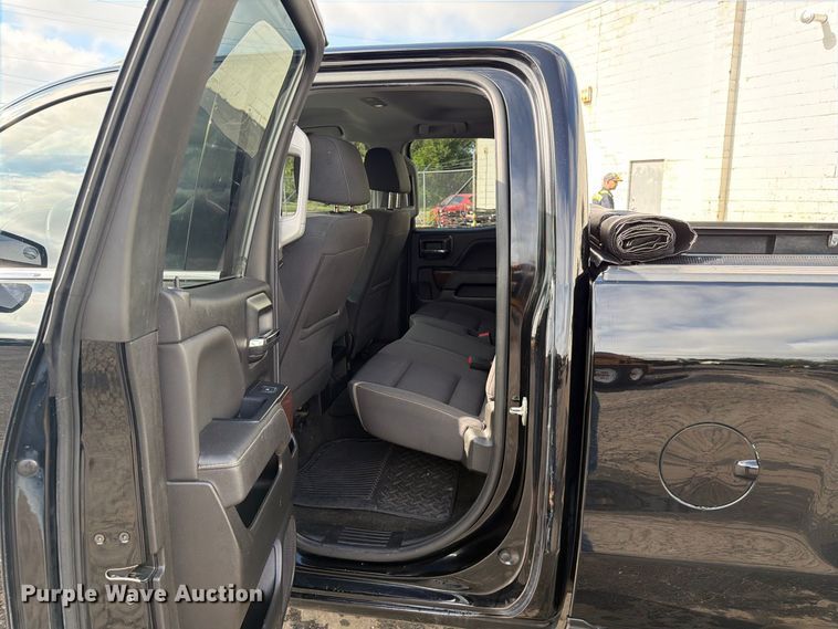 image for item FC3322 2017 GMC Sierra 1500 Crew Cab pickup truck