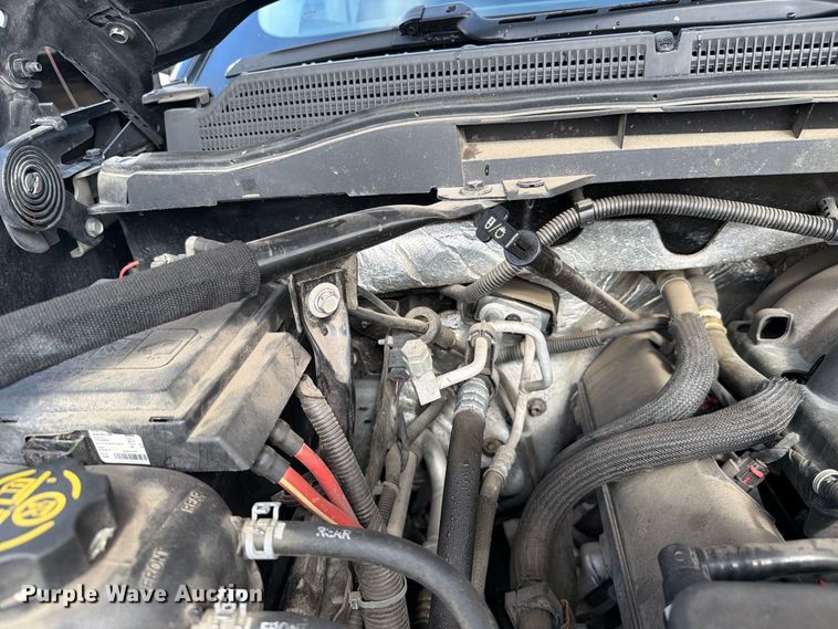 image for item FC3322 2017 GMC Sierra 1500 Crew Cab pickup truck