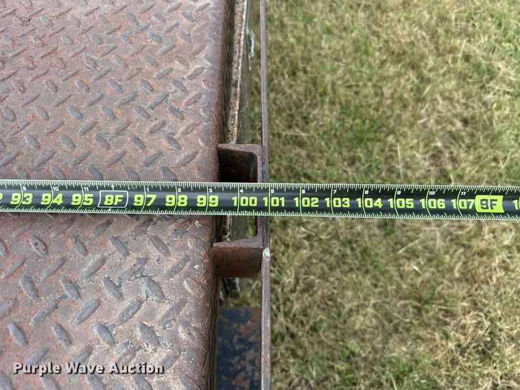 image for item FC4122 2003 Starlite equipment trailer