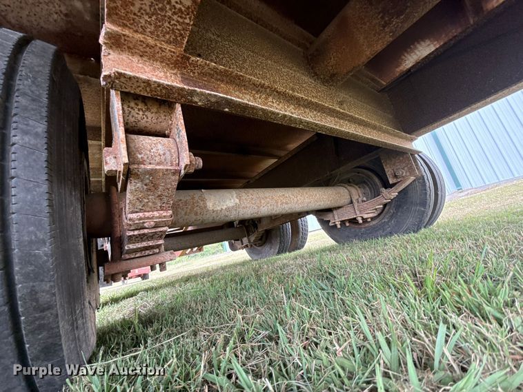 image for item FC4122 2003 Starlite equipment trailer