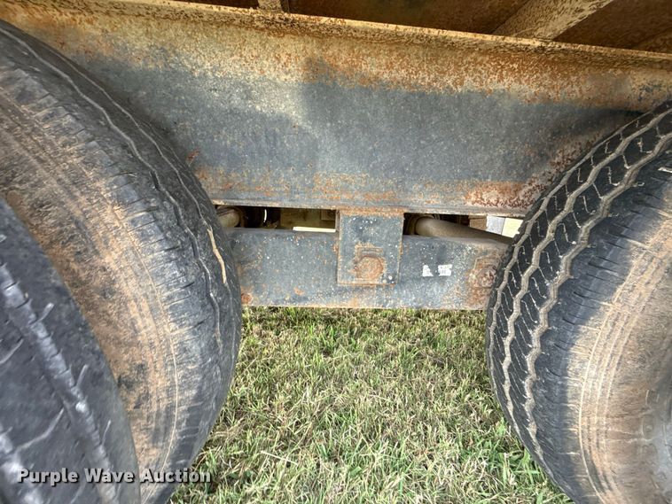 image for item FC4122 2003 Starlite equipment trailer