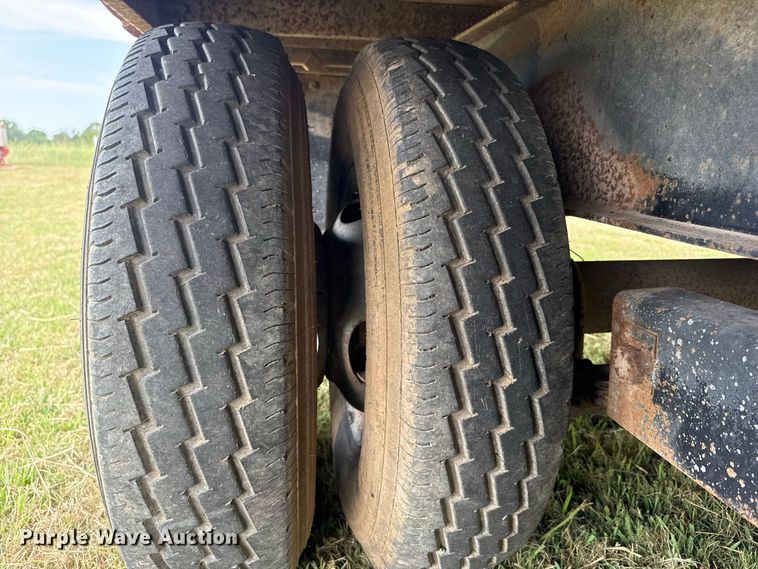 image for item FC4122 2003 Starlite equipment trailer