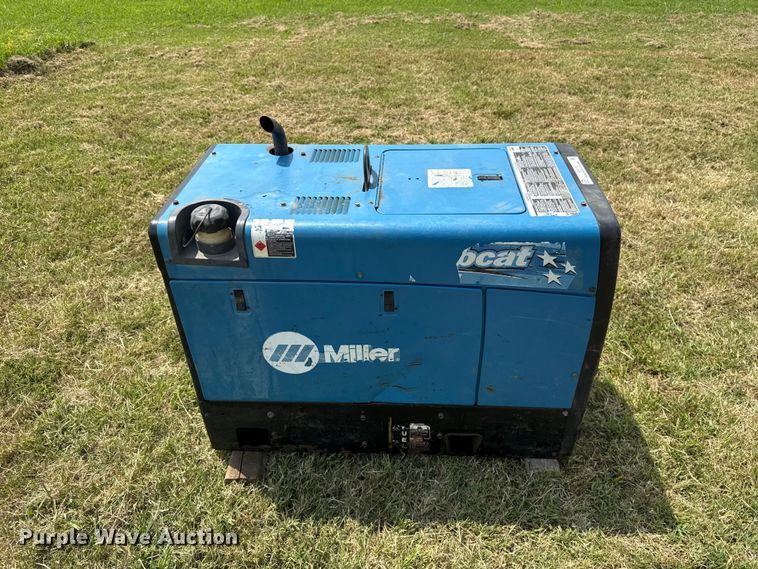 image for item FC4132 Miller Bobcat 250 welder