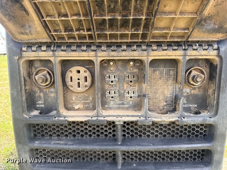 image for item FC4132 Miller Bobcat 250 welder