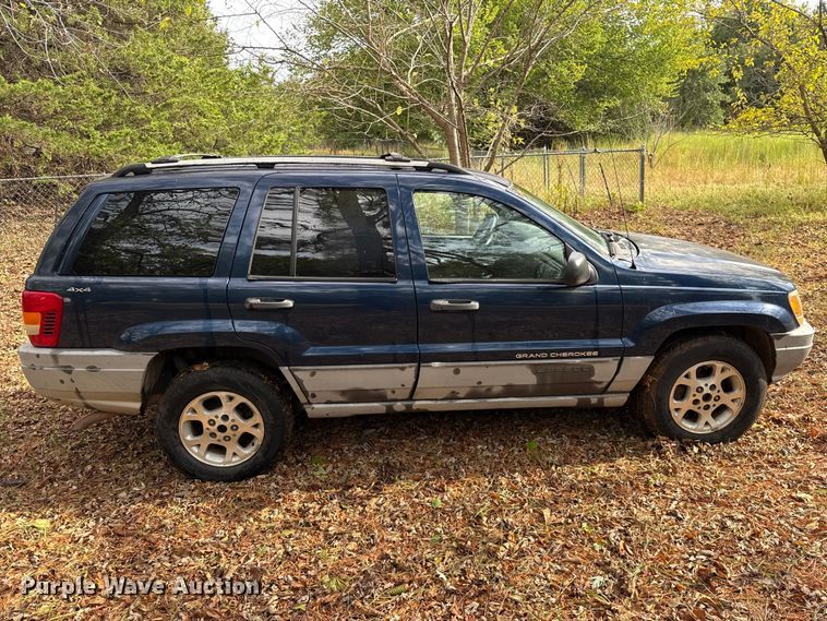 image for item FC4196 2000 Jeep Grand Cherokee SUV