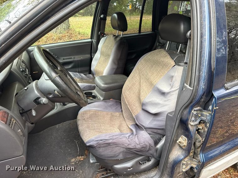 image for item FC4196 2000 Jeep Grand Cherokee SUV