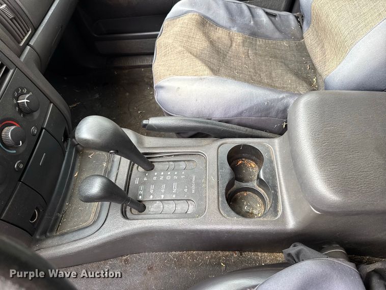 image for item FC4196 2000 Jeep Grand Cherokee SUV