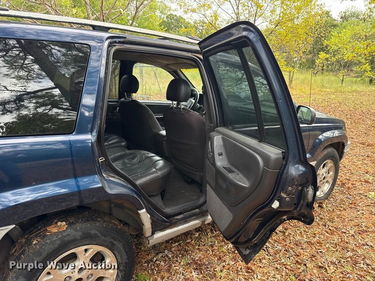 image for item FC4196 2000 Jeep Grand Cherokee SUV