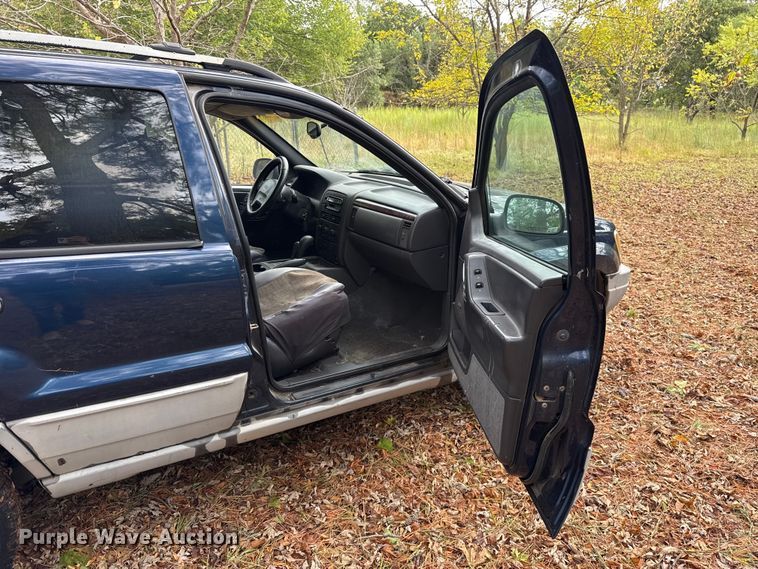 image for item FC4196 2000 Jeep Grand Cherokee SUV