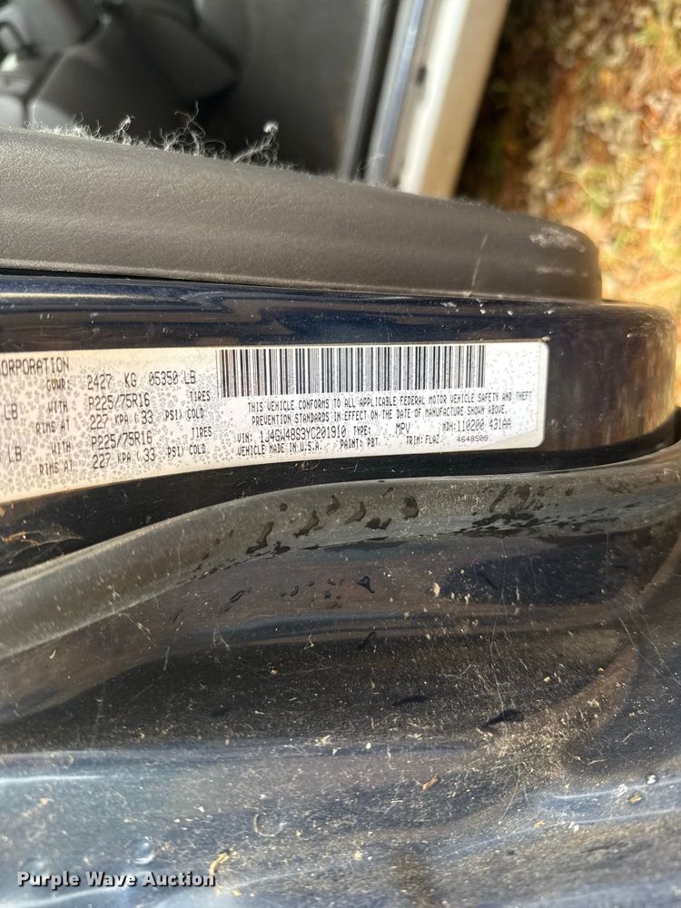 image for item FC4196 2000 Jeep Grand Cherokee SUV