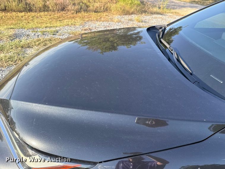 image for item FC4207 2021 Toyota Venza SUV