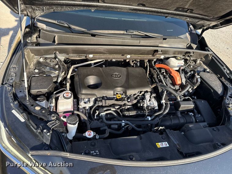 image for item FC4207 2021 Toyota Venza SUV