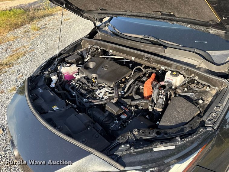 image for item FC4207 2021 Toyota Venza SUV