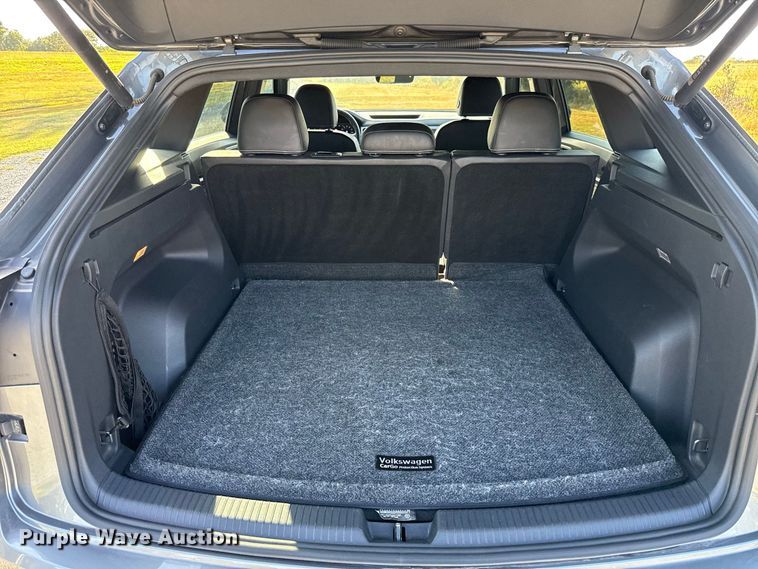 image for item FC4208 2023 Volkswagen Atlas SUV