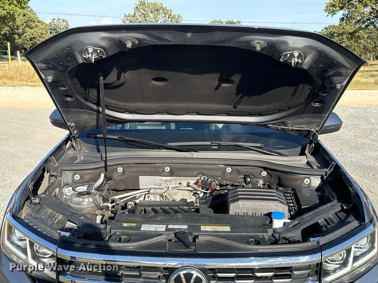 image for item FC4208 2023 Volkswagen Atlas SUV