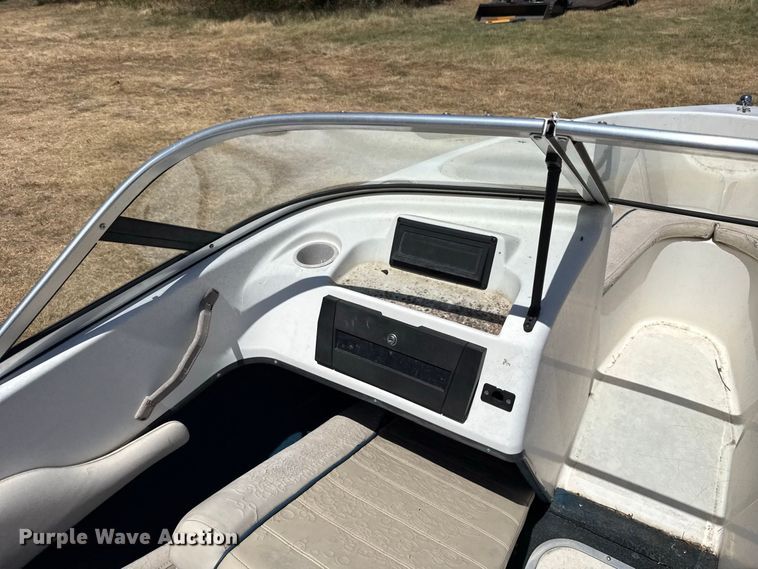image for item FC4210 1996 Sunbird Spirit 170 boat