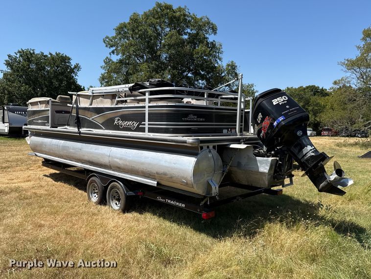 image for item FC4212 2013 Sun Tracker Regency 254 pontoon boat