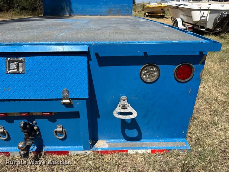 image for item FC4214 Flat bed