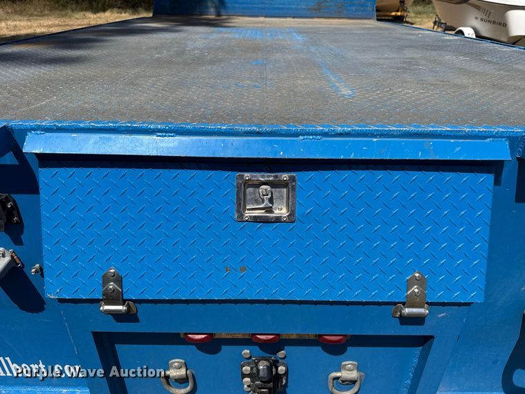 image for item FC4214 Flat bed