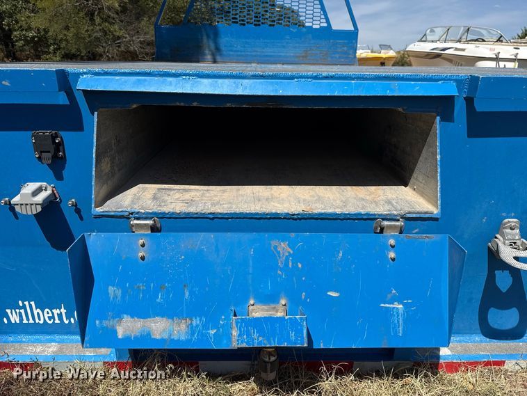 image for item FC4214 Flat bed