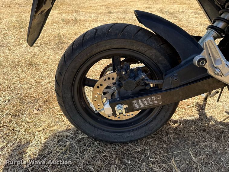 image for item FC4215 2023 Honda Grom motorcycle