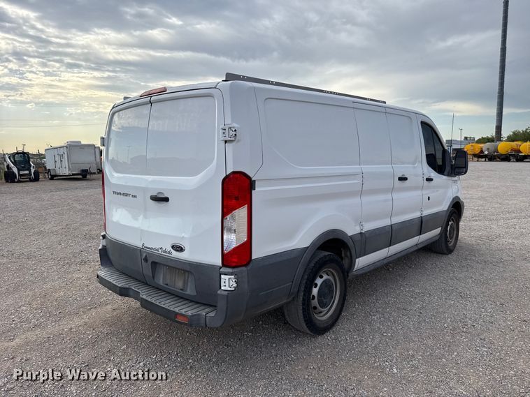 image for item FC4217 2017 Ford Transit 150 van