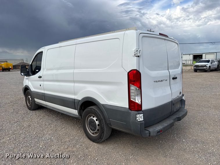 image for item FC4217 2017 Ford Transit 150 van