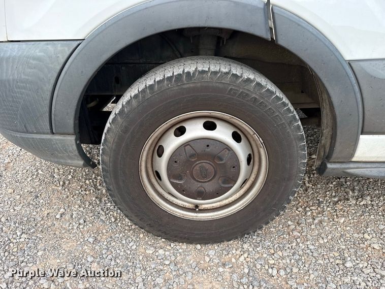image for item FC4217 2017 Ford Transit 150 van
