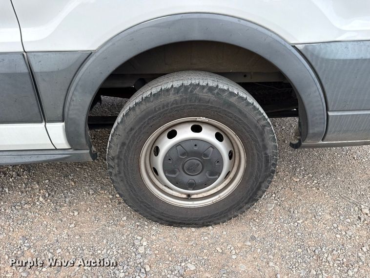 image for item FC4217 2017 Ford Transit 150 van