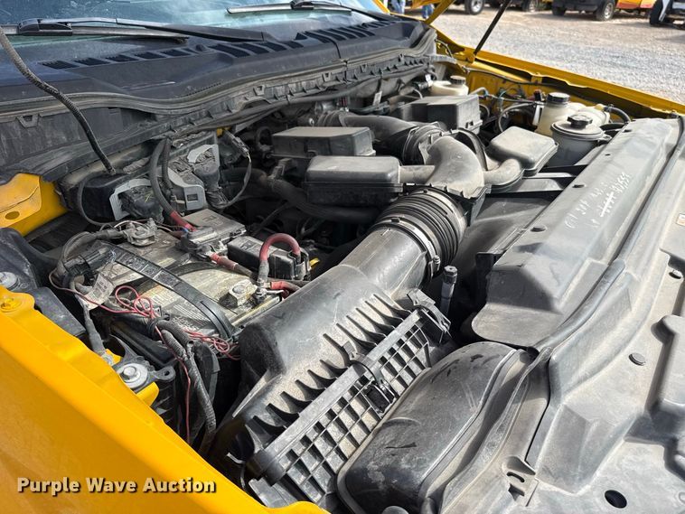 image for item FC4222 2020 Ford F350 Super Duty utility bed pickup truck